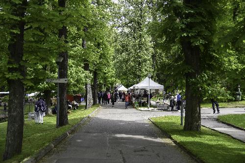 Zah�jen� l�ze�sk� sez�ny - www.webtrziste.cz